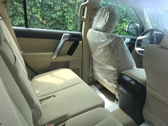 霸道国产版试驾视频,驾驭激情，尽享驾驭新境界